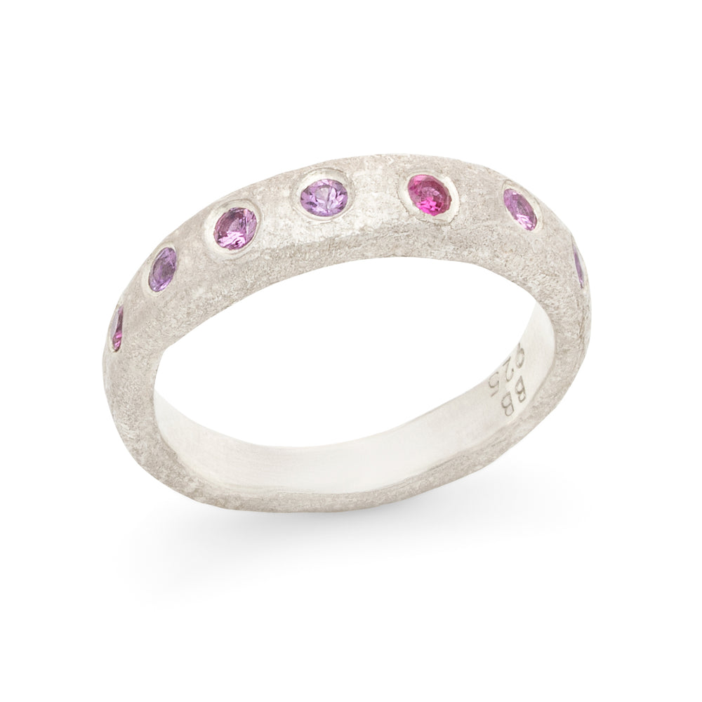Narrow Molten Band with pink Gemstones